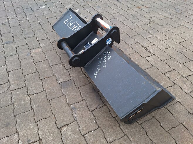 Rädlinger Grabenräumlöffel Starr 1200 mm