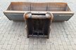 Rädlinger Grabenräumlöffel schwenkbar mit Drehmotor 2200 mm
