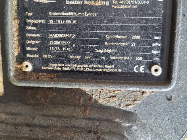 Rädlinger Grabenräumlöffel schwenkbar 2000 mm