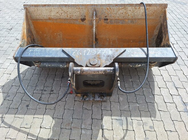 Rädlinger Grabenräumlöffel schwenkbar 2000 mm