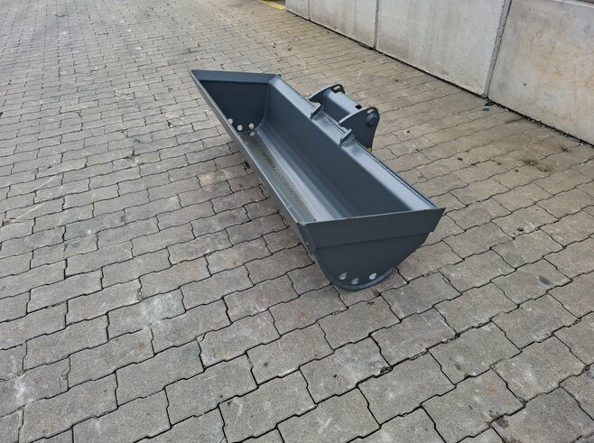 Kinshofer, Grabenräumlöffel Starr 1400 mm