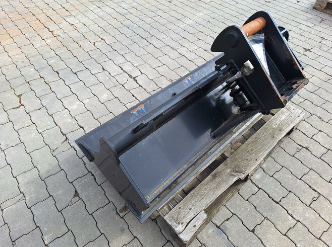 Grabenräumlöffel schwenkbar 1400mm