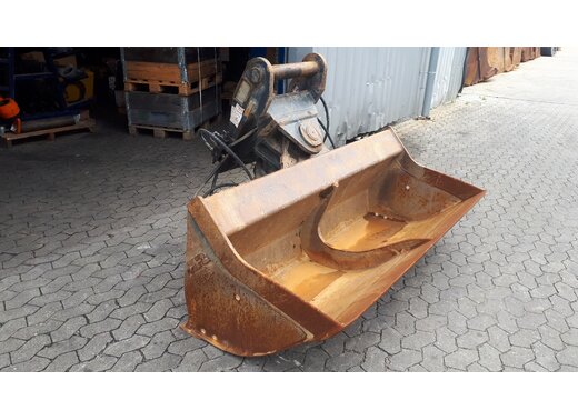 Rädlinger Grabenräumlöffel schwenkbar 2000mm, MS21 Aufnahme