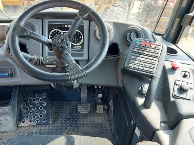 Bell B30E