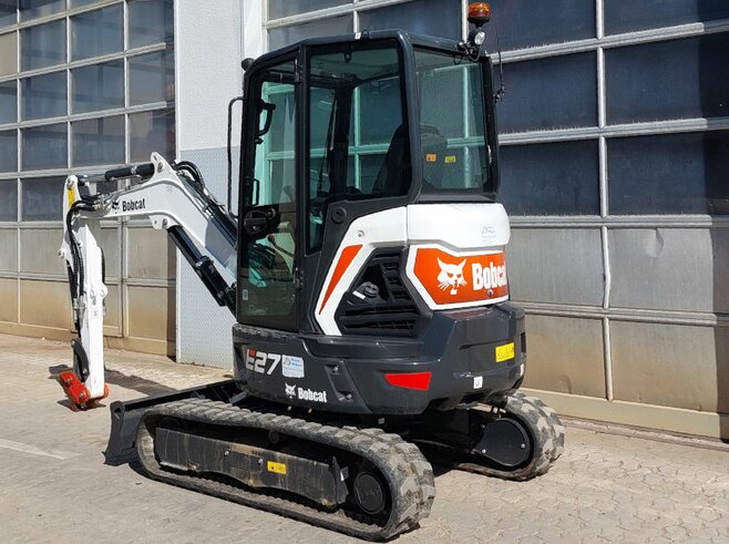 Bobcat E27