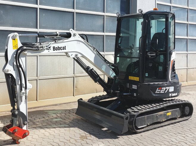 Bobcat E27