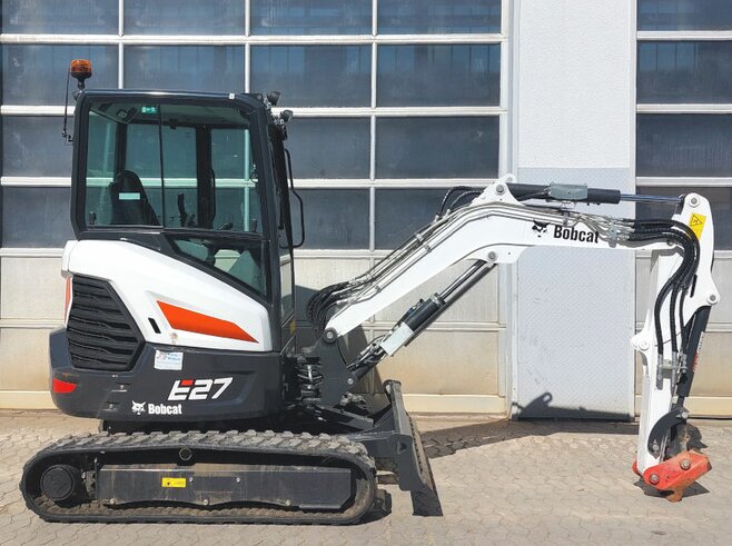 Bobcat E27