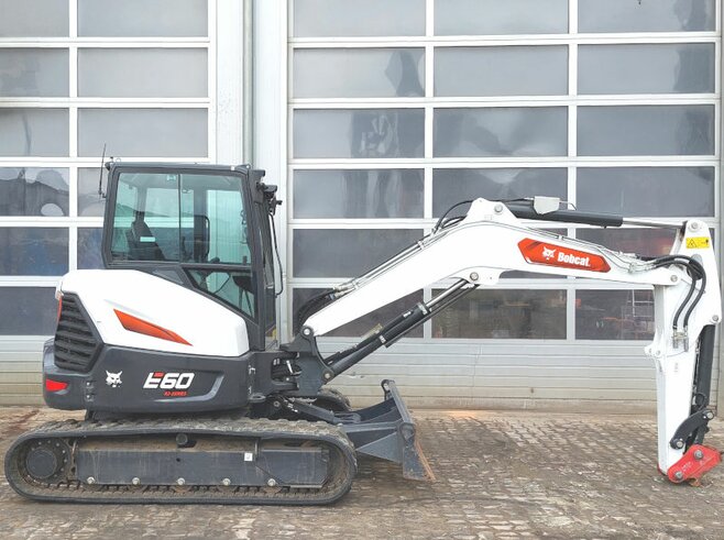 Bobcat E60