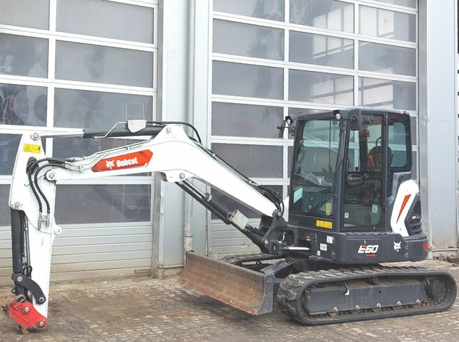 Bobcat E60