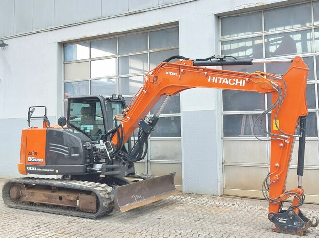 Hitachi ZX85USB-6
