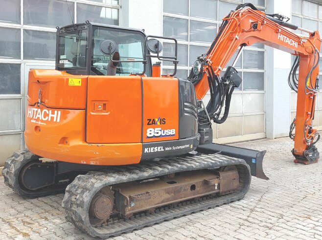 Hitachi ZX85USB-6
