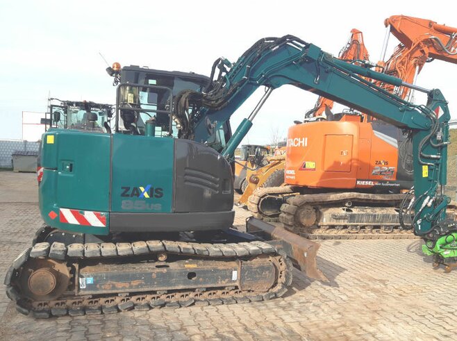 Hitachi ZX85US-5