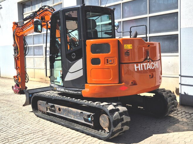 Hitachi ZX85USB-6