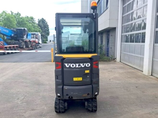 Volvo EC18E