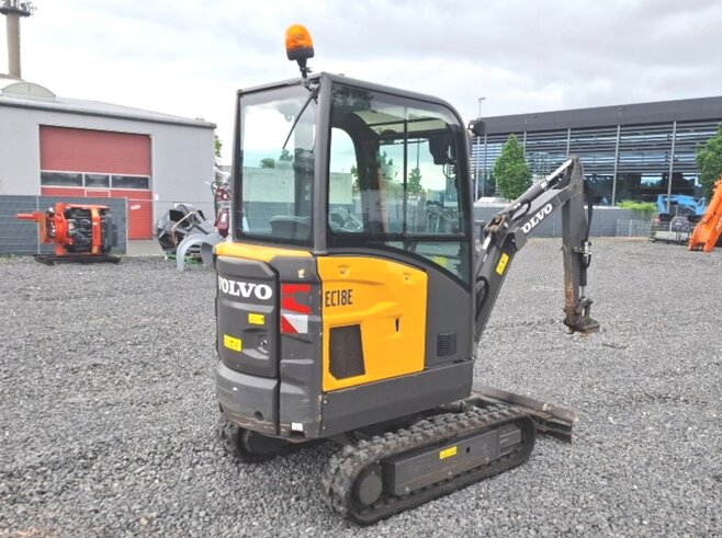 Volvo EC18E