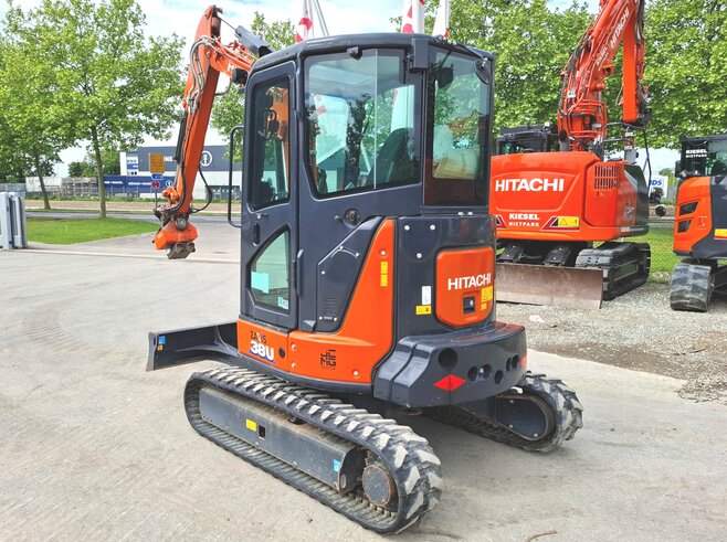 Hitachi ZX38U-6