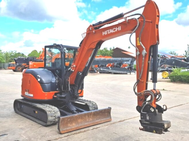 Hitachi ZX65USB-6