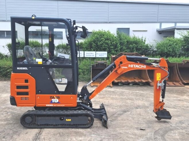 Hitachi ZX19-6