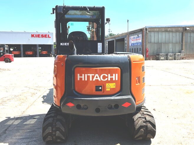 Hitachi ZX65USB-6