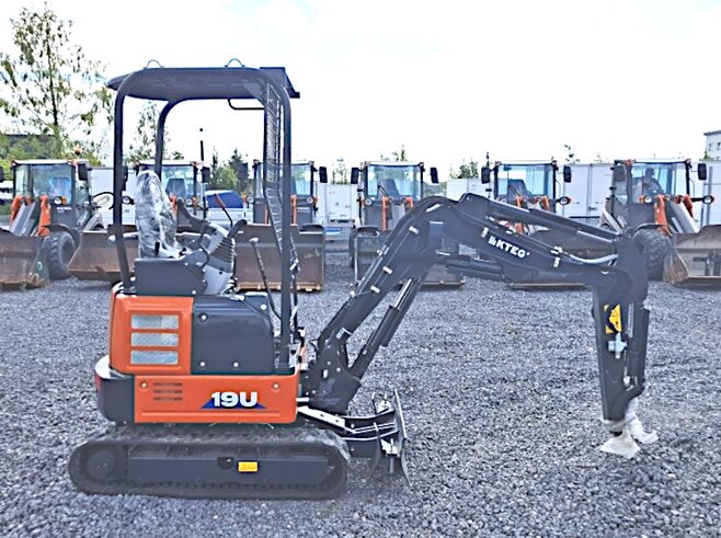 Hitachi KTEG ZX19U-6