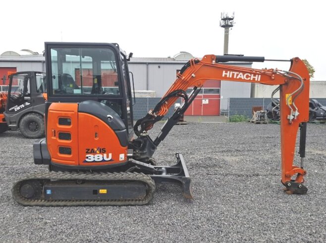 Hitachi ZX38U-6
