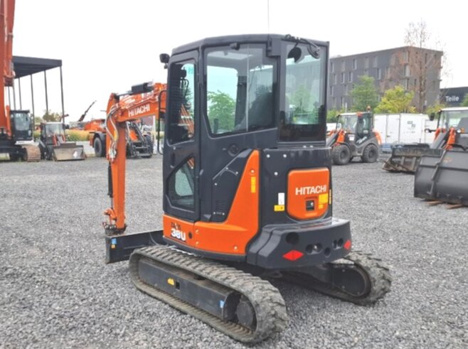 Hitachi ZX38U-6