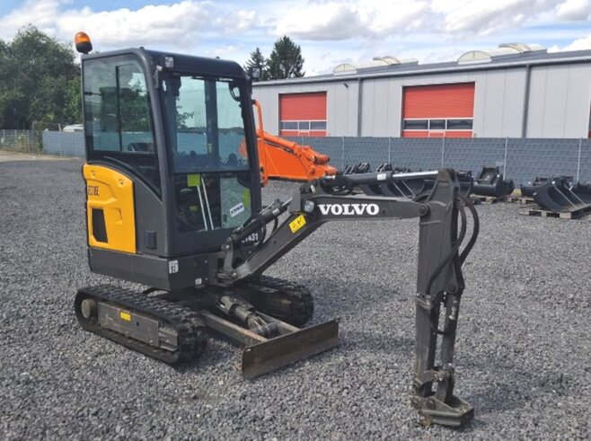 Volvo EC18E