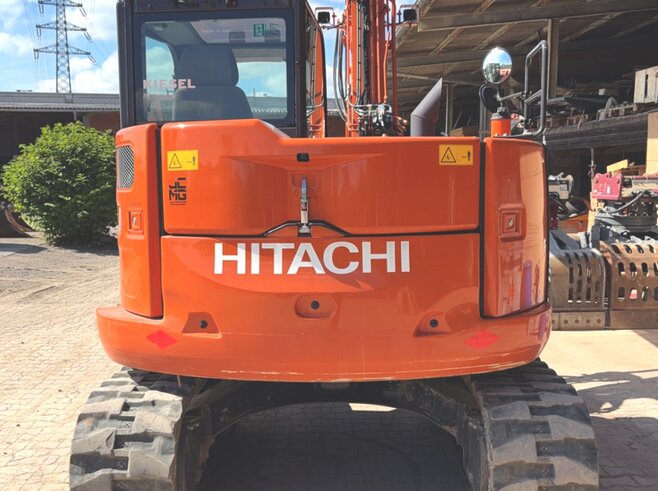 Hitachi ZX85USB-6
