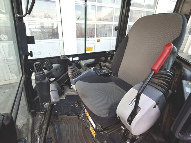 Hitachi ZX26U-6 MTC