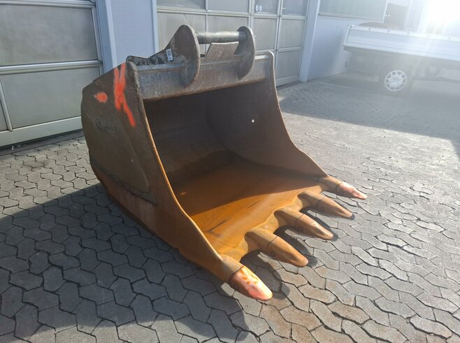 Rädlinger Tieflöffel 1600mm