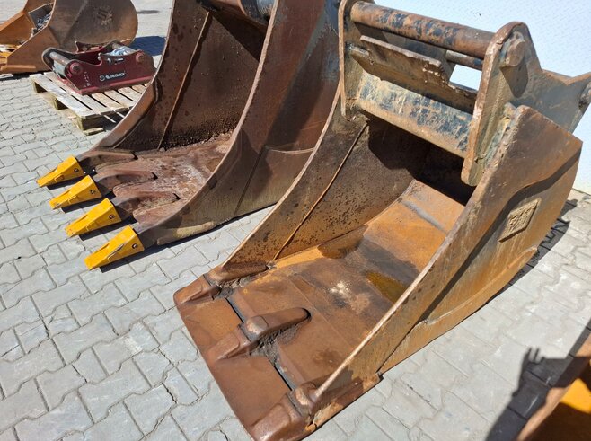 Caterpillar Tieflöffel 800mm