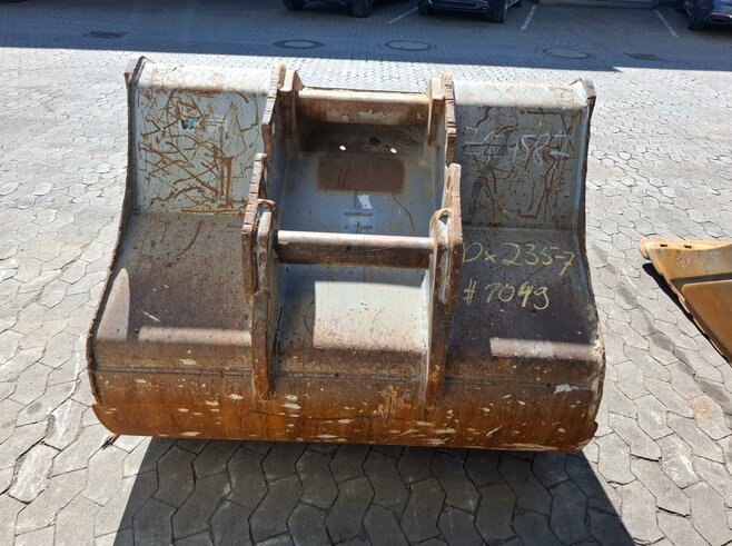 Winkelbauer Tieflöffel 1400mm