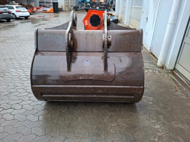 Henle Tieflöffel 1600mm