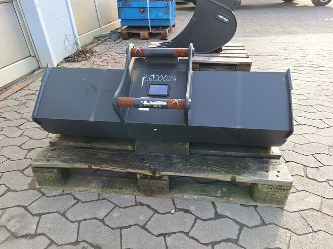 Rädlinger Grabenräumlöffel Starr 1200mm KGL04S-1200