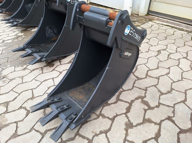 Rädlinger Tieflöffel 300mm KTL04-300