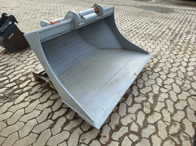 Kinshofer Planierlöffel 1600mm