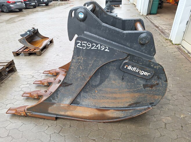 Rädlinger Tieflöffel 1200mm