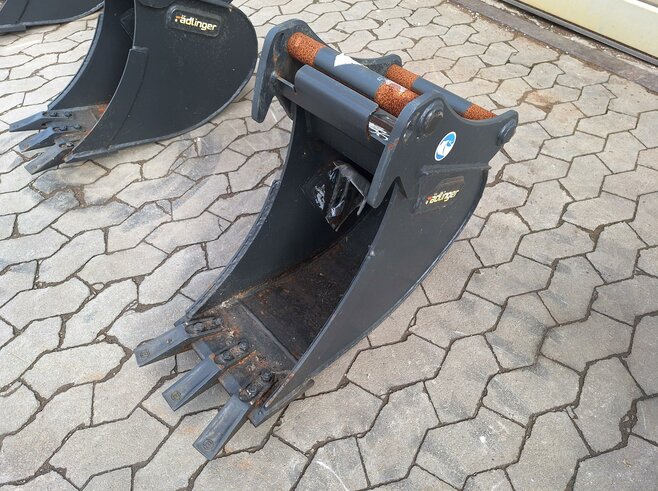 Rädlinger Tieflöffel 300 mm KTL04-300