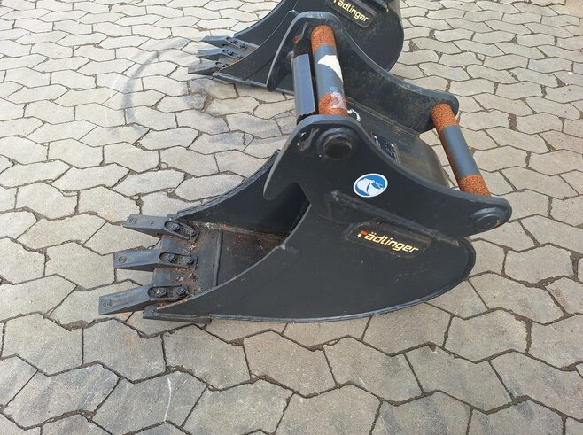 Rädlinger Tieflöffel 300 mm KTL04-300