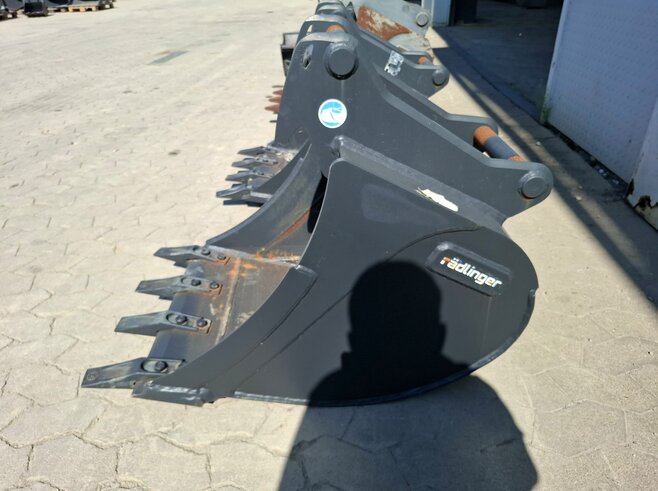 Rädlinger Tieflöffel 600 mm KTL05-600