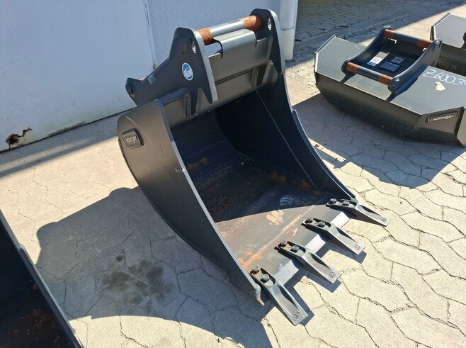 Rädlinger Tieflöffel 600 mm KTL05-600