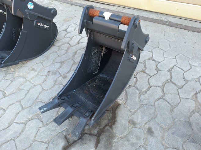 Rädlinger Tieflöffel 300mm KTL03-300