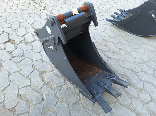 Rädlinger Tieflöffel 300mm KTL03-300