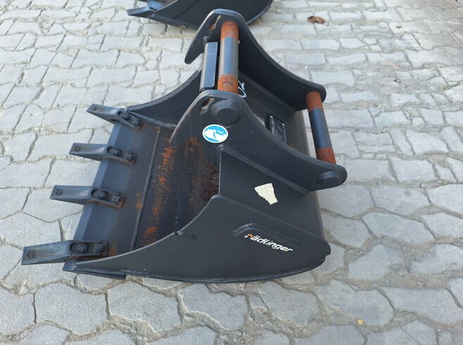 Rädlinger Tieflöffel 600 mm KTL03-600