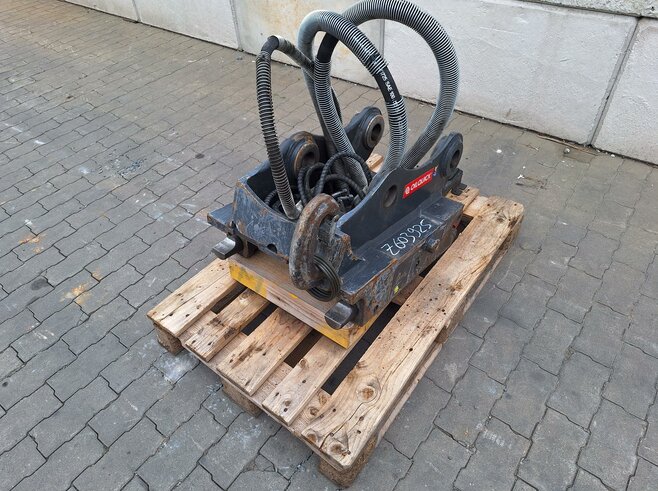 OilQuick Vollhyd. Schnellwechsler OQ70/55