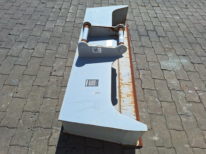 KTEG Planierlöffel SKJ02KPL-1500
