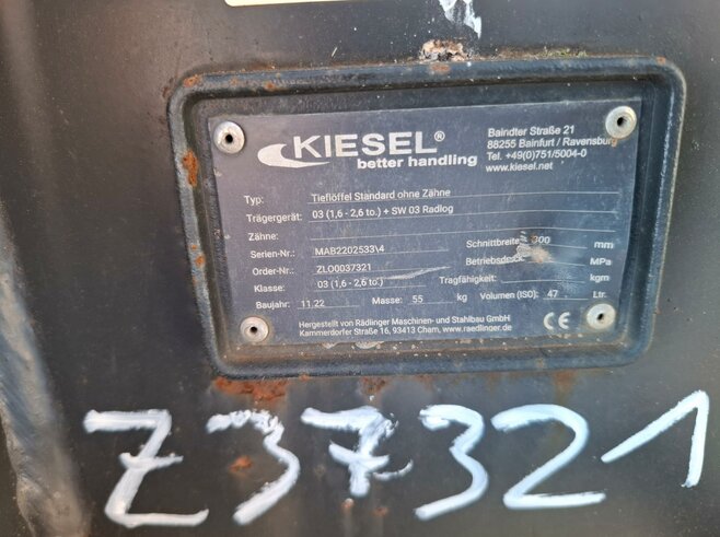 Rädlinger Tieflöffel 300 mm KTL03-300