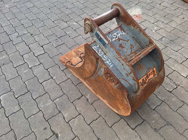 SBK Tieflöffel 400 mm