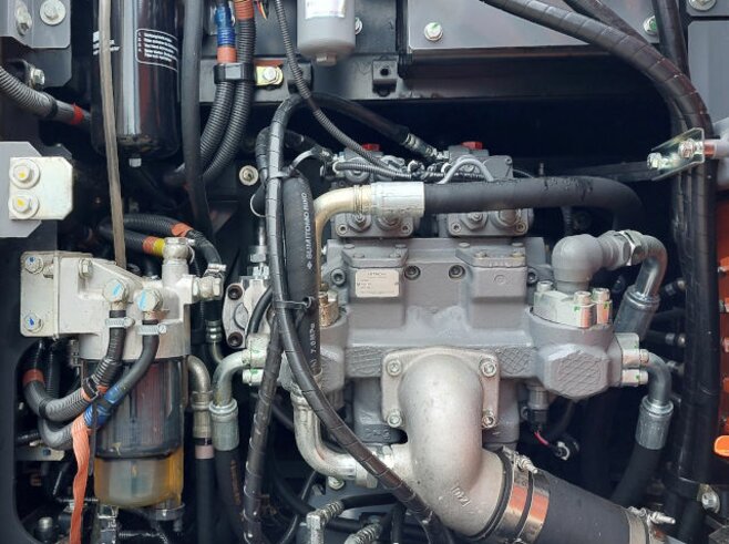 Hitachi ZX170W-6