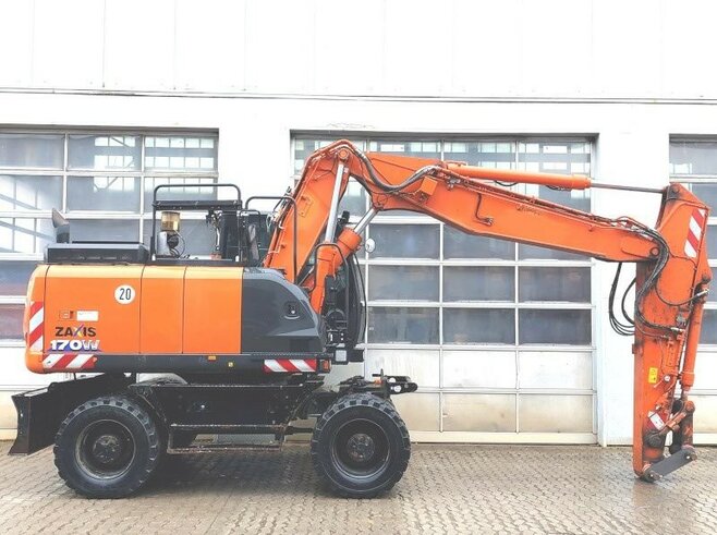 Hitachi ZX170W-6
